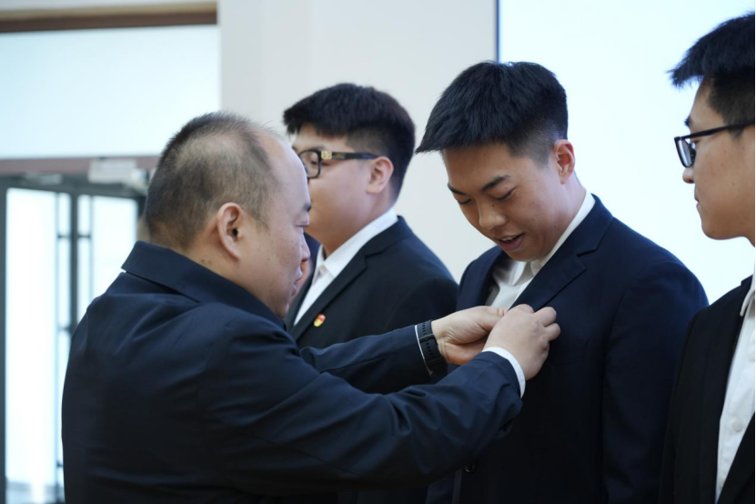 图片 图片