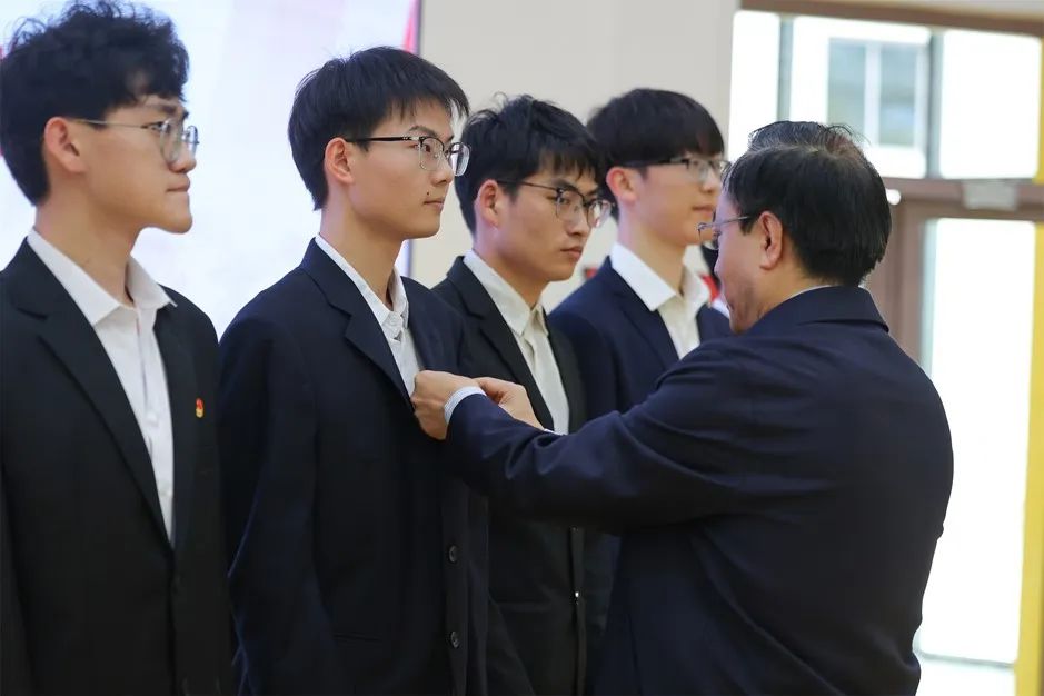 图片 图片